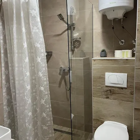 Nlux And Apartment *